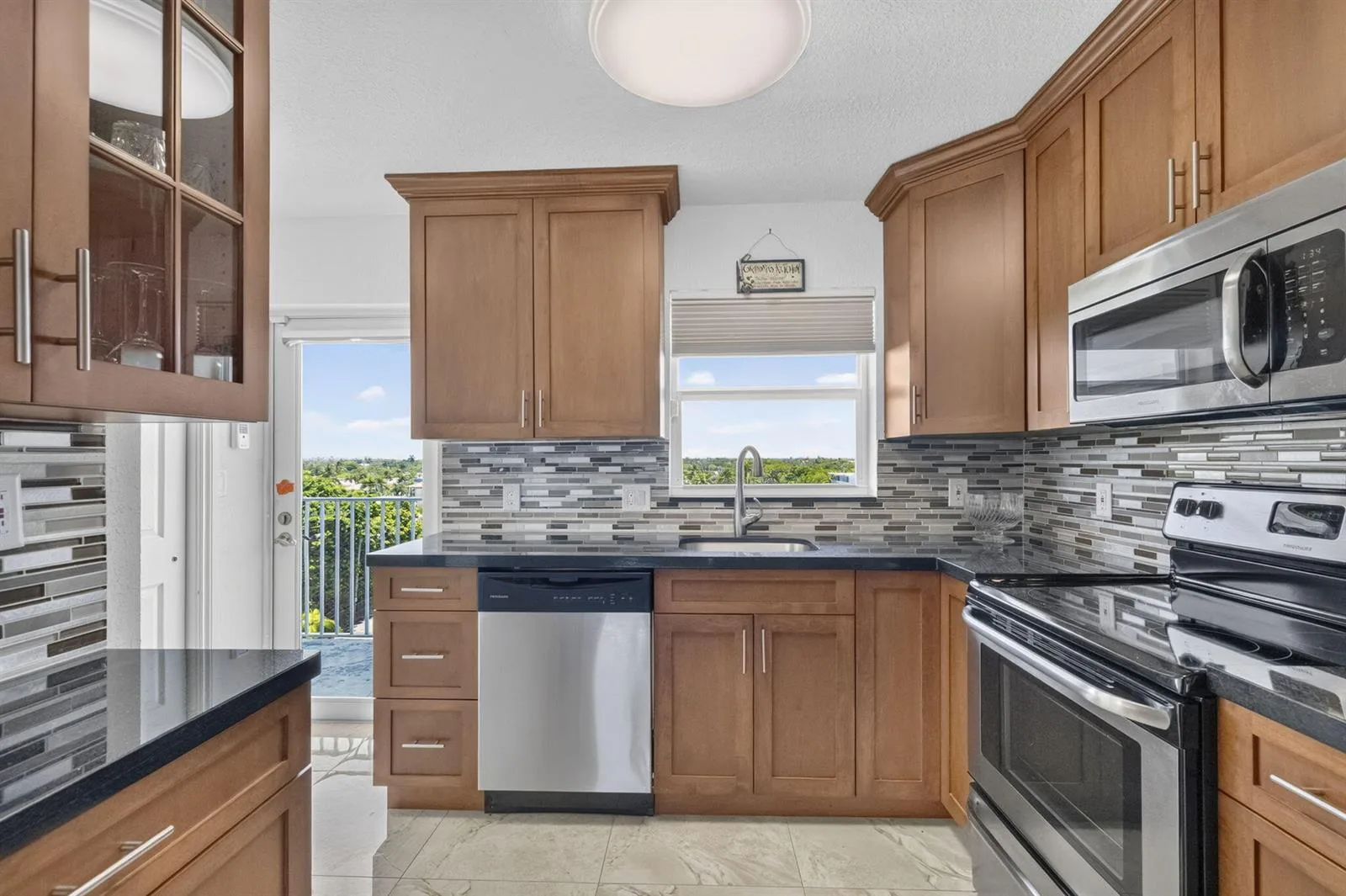 1536 SE 15th Court # 704, Deerfield Beach, FL 33441 — zdjęcie 2