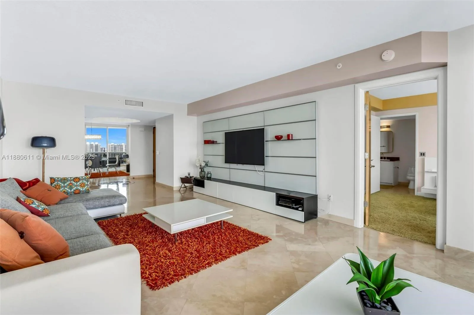 17555 Collins Ave # UP-7, Sunny Isles Beach, FL 33160 photo 11