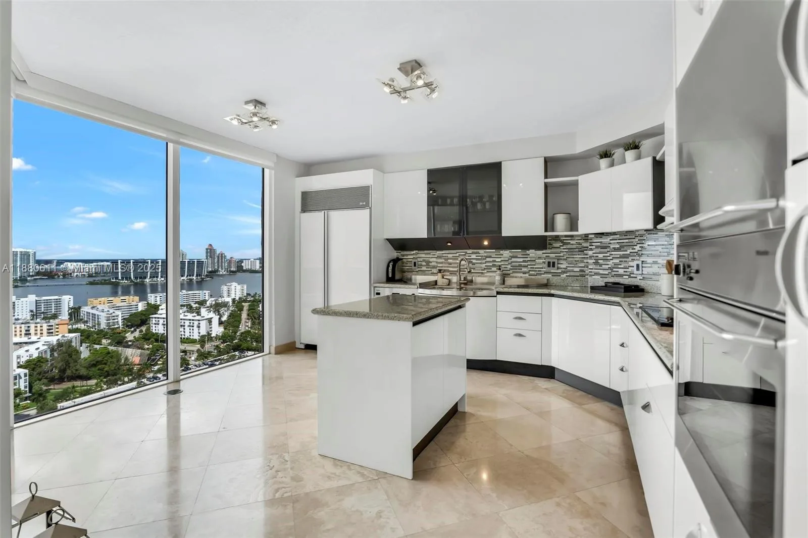 17555 Collins Ave # UP-7, Sunny Isles Beach, FL 33160 photo 7
