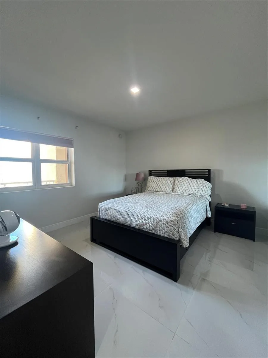 2650 Lake Shore Drive # 803, Riviera Beach, FL 33404 photo 4