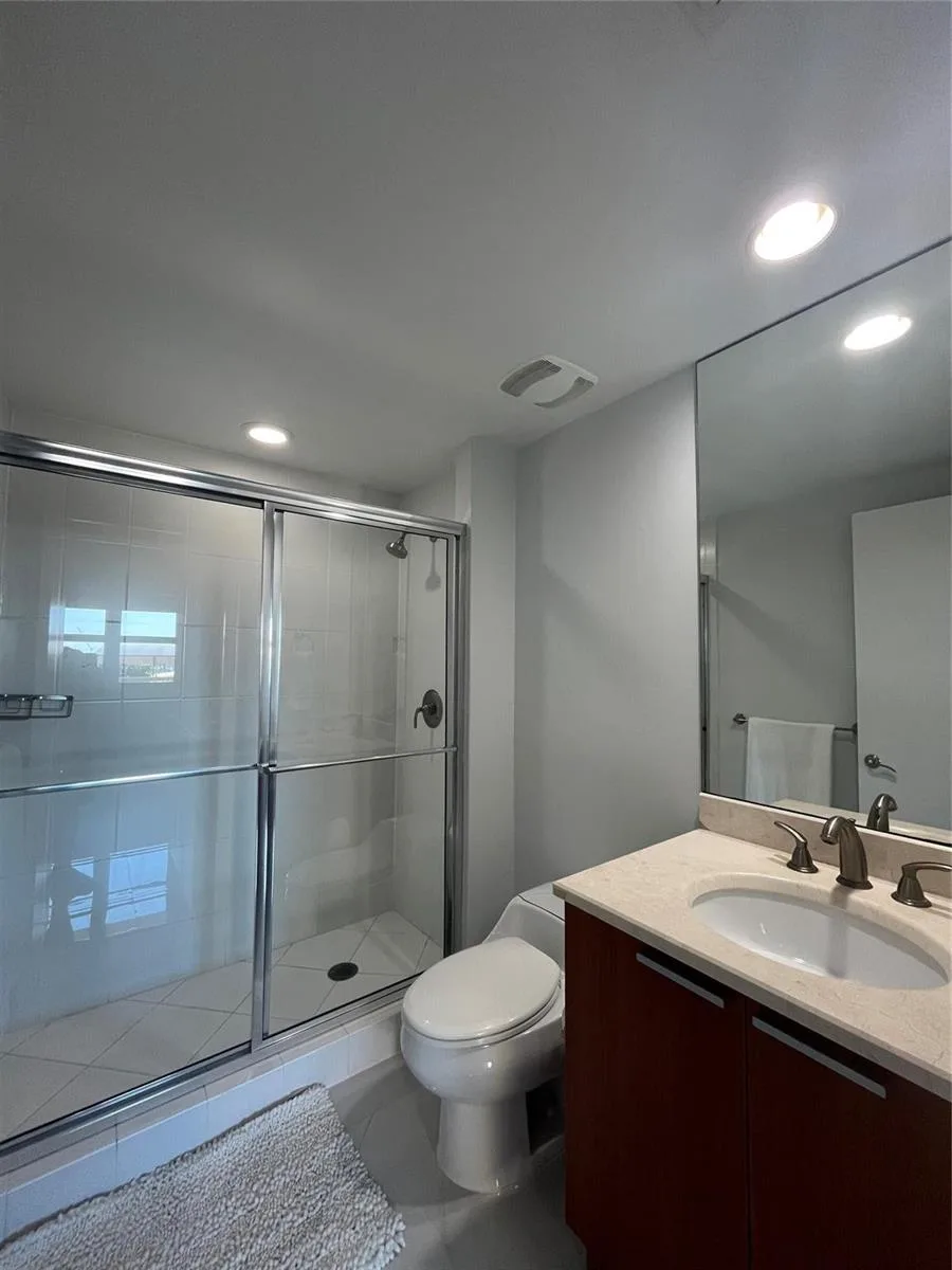 2650 Lake Shore Drive # 803, Riviera Beach, FL 33404 photo 7