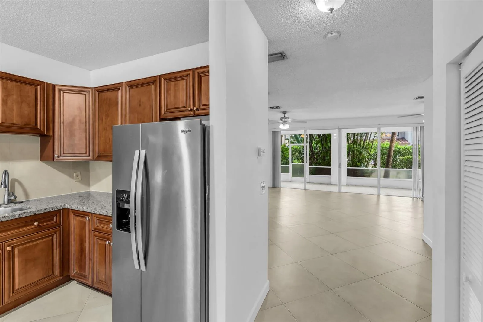 6813 VIA REGINA, Boca Raton, FL 33433 photo 4