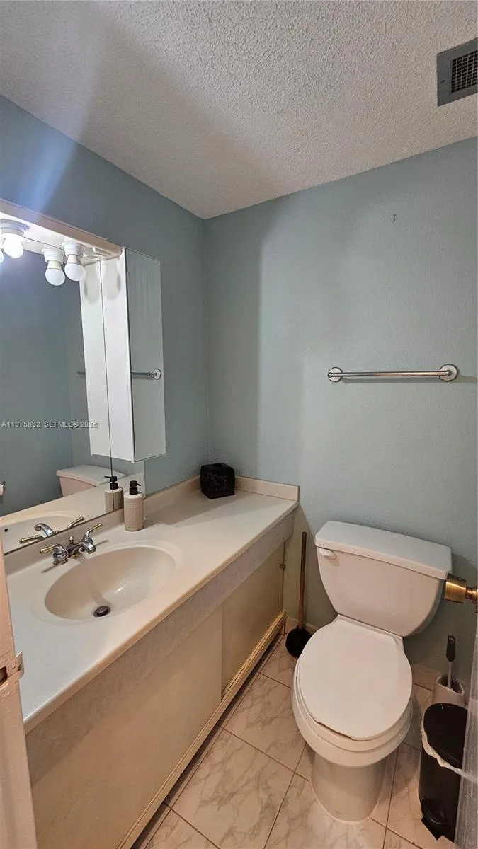1980 S Ocean Dr # MC, Hallandale Beach, FL 33009 photo 9