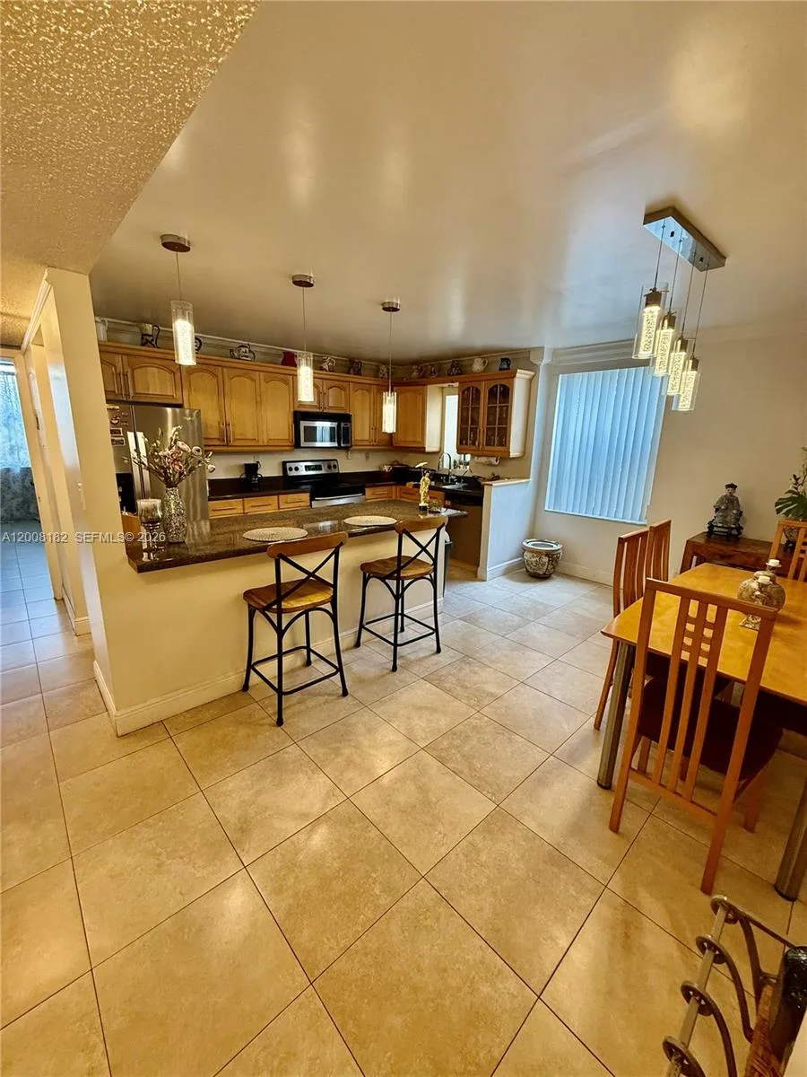 20381 NE 30th Ave # 320-7, Aventura, FL 33180