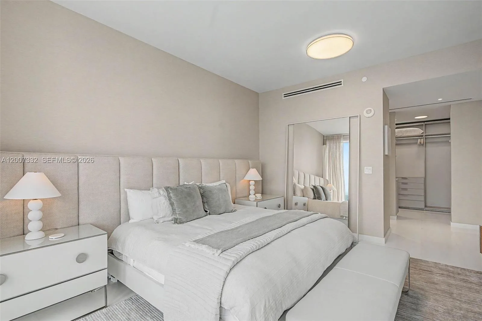 300 Biscayne Blvd Way # 3203, Miami, FL 33131 photo 7