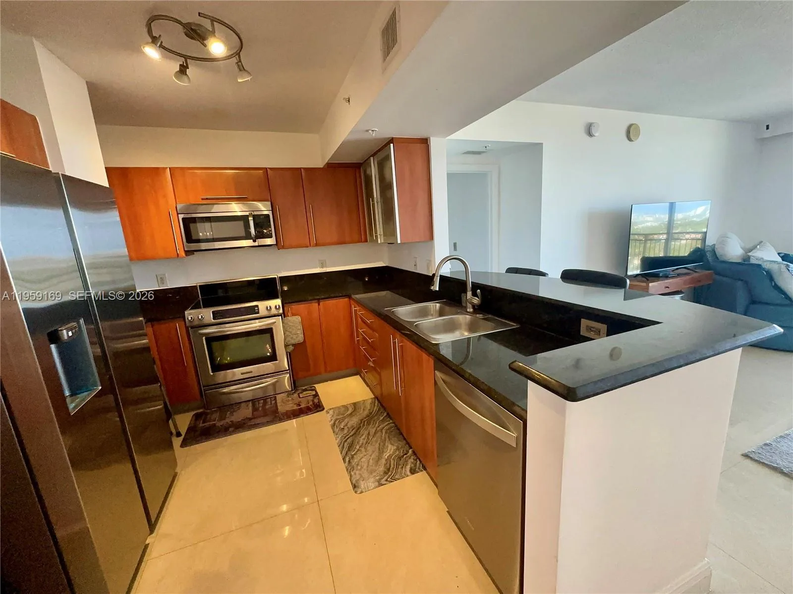 3232 SW 22nd Ter # 1604, Miami, FL 33145 photo 10