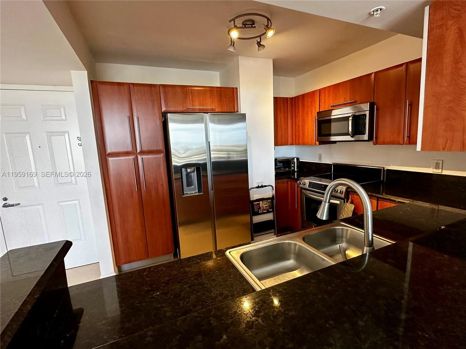 3232 SW 22nd Ter # 1604, Miami, FL 33145 photo 11