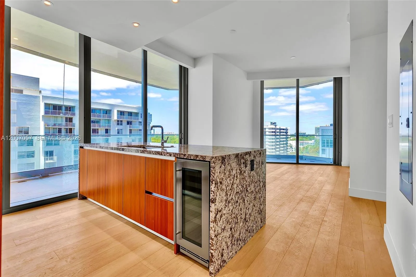 175 SE 25 Road # 803, Miami, FL 33129 photo 8