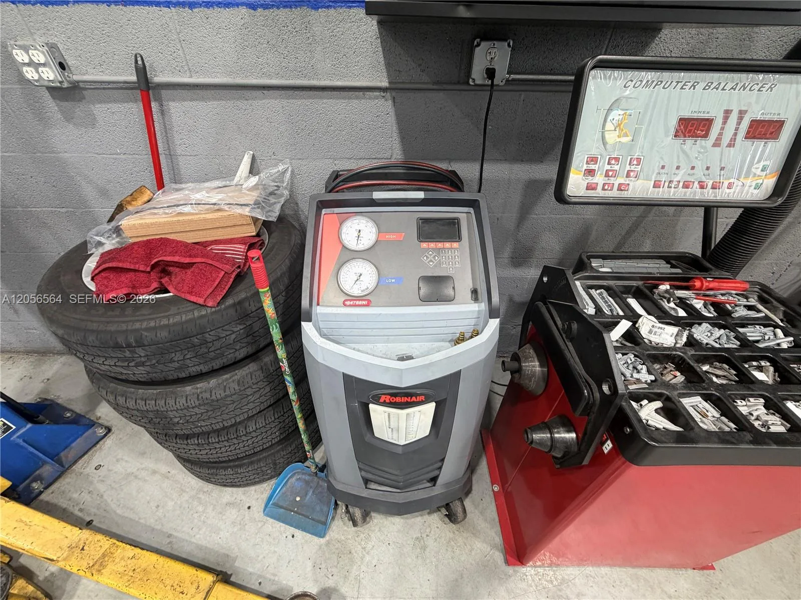 Mechanic Shop NW For Sale, Hialeah Gardens, FL 33018 photo 5