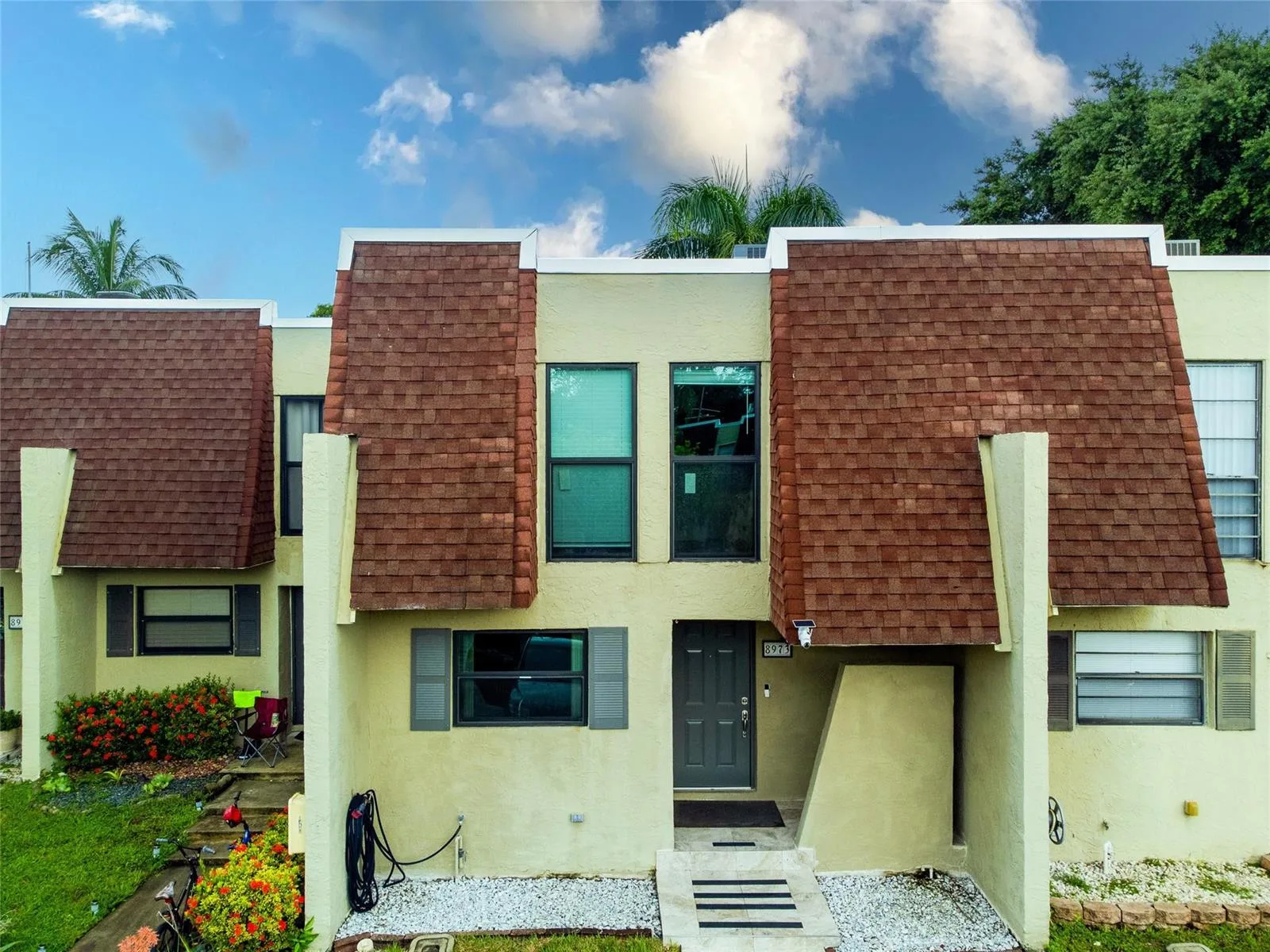 8973 Palm Tree Lane, Pembroke Pines, FL 33024