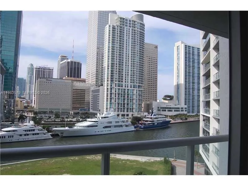475 BRICKELL AVE # 612, Miami, FL 33131 photo 3