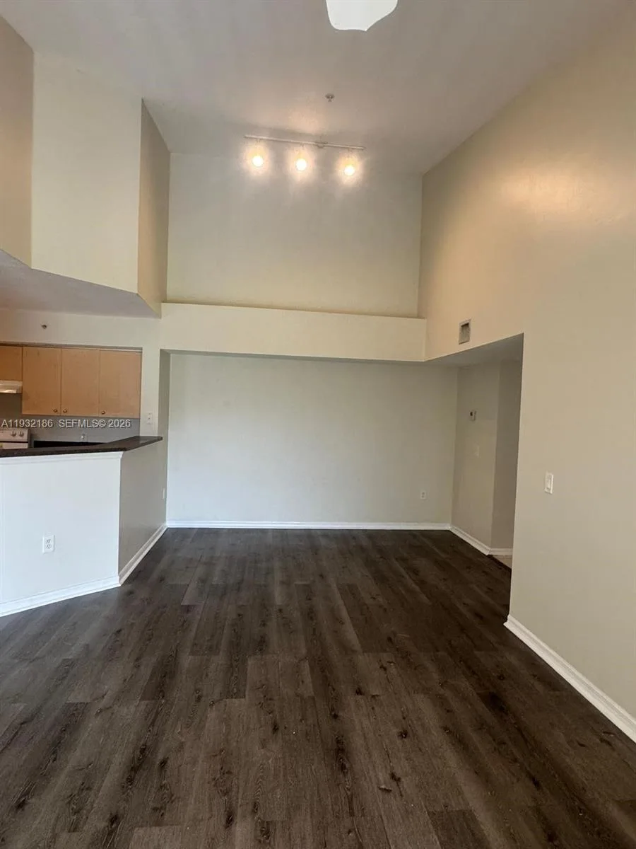 4041 San Marino Blvd # 308, West Palm Beach, FL 33409 photo 2