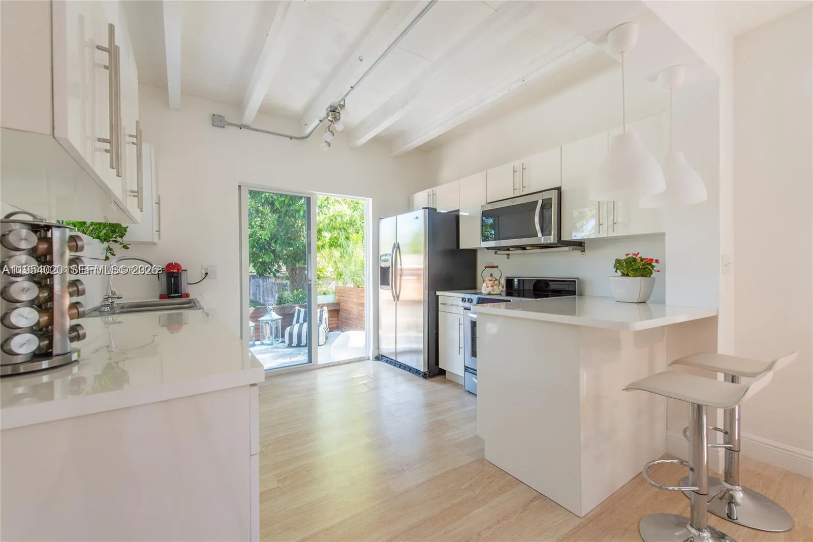 11515 NE 12th Ave, Miami, FL 33161 photo 10