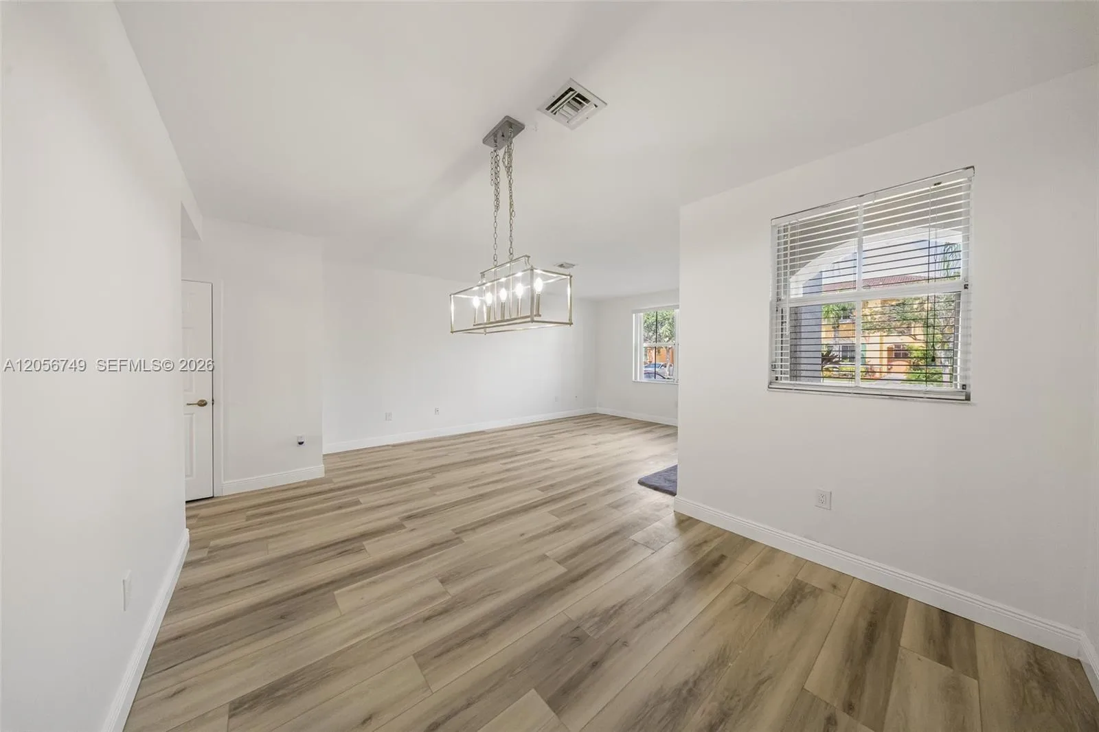 1037 NE 42nd Pl, Homestead, FL 33033 photo 6