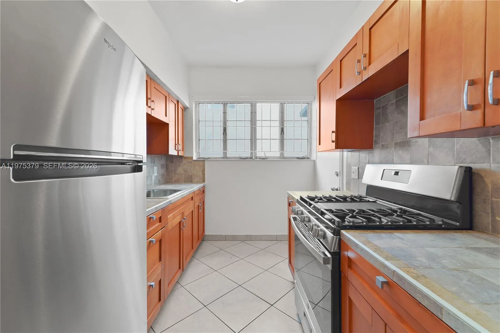 531 16th St, Miami Beach, FL 33139 photo 12