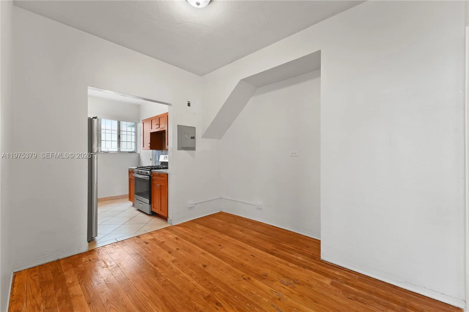 531 16th St, Miami Beach, FL 33139 photo 13
