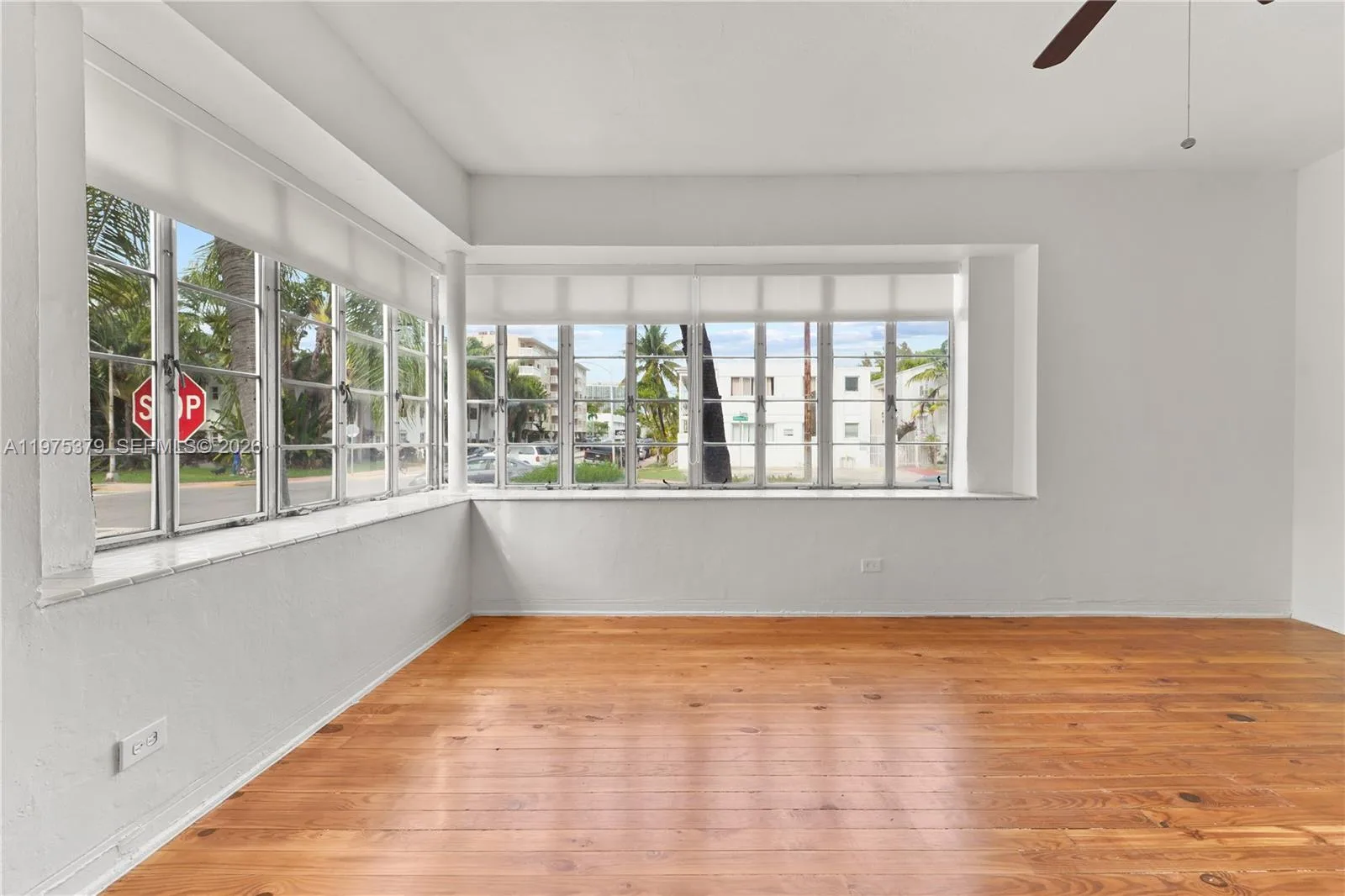531 16th St, Miami Beach, FL 33139 photo 9