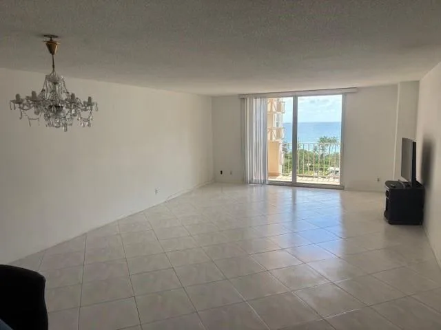 1865 S Ocean Drive # 11N, Hallandale Beach, FL 33009