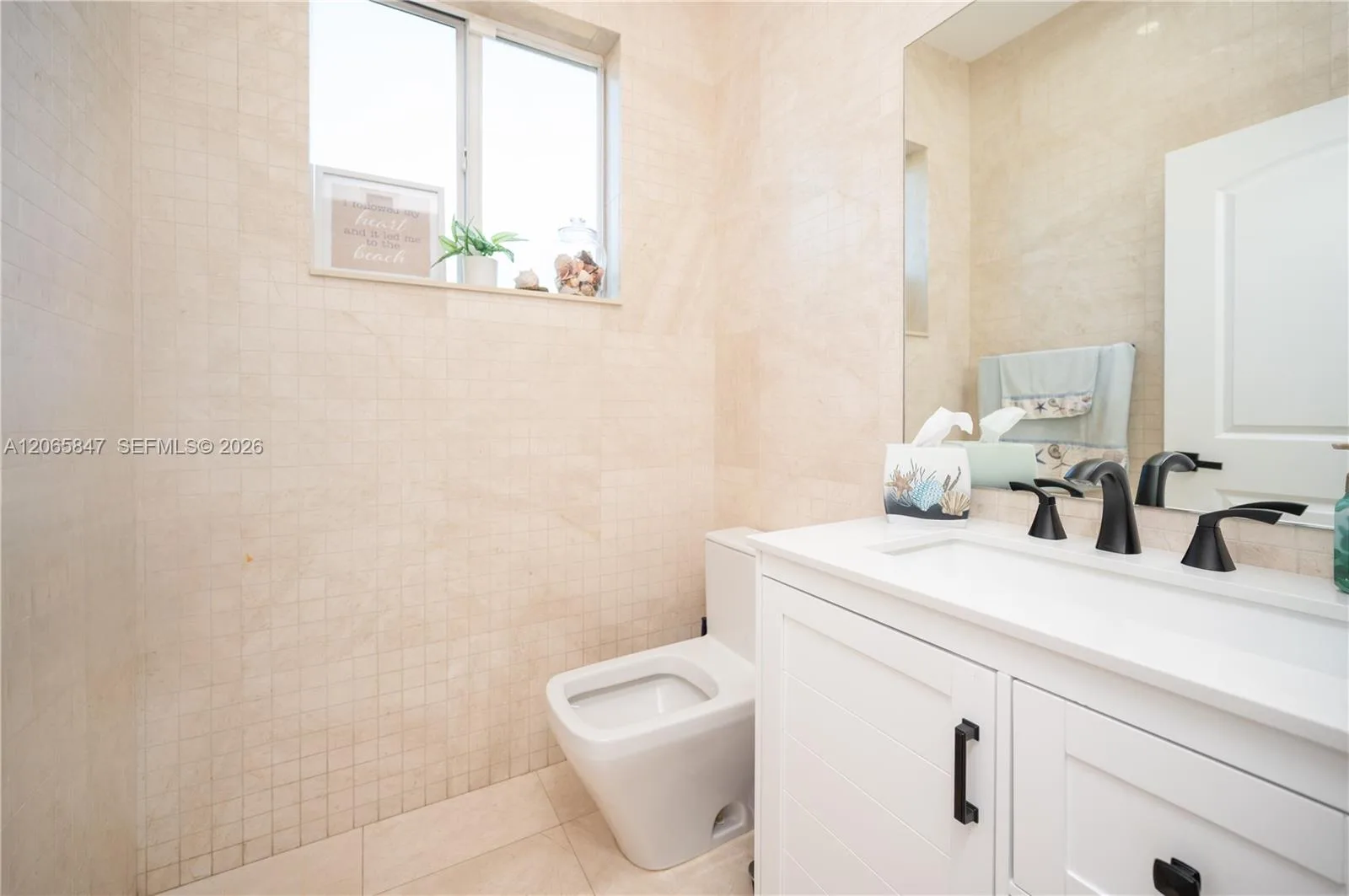 1046 NE 17th Ter, Homestead, FL 33033 photo 12