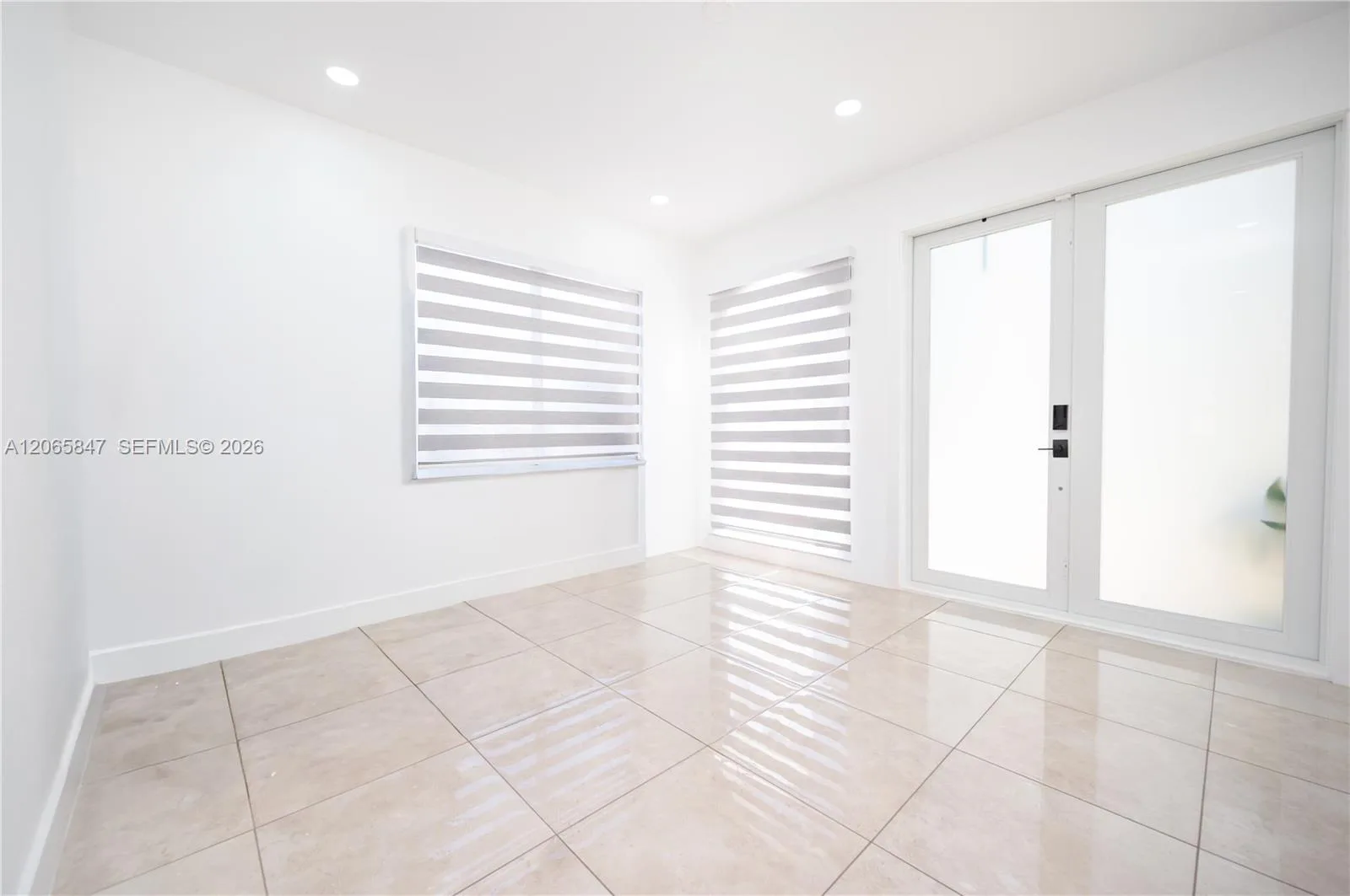 1046 NE 17th Ter, Homestead, FL 33033 photo 3