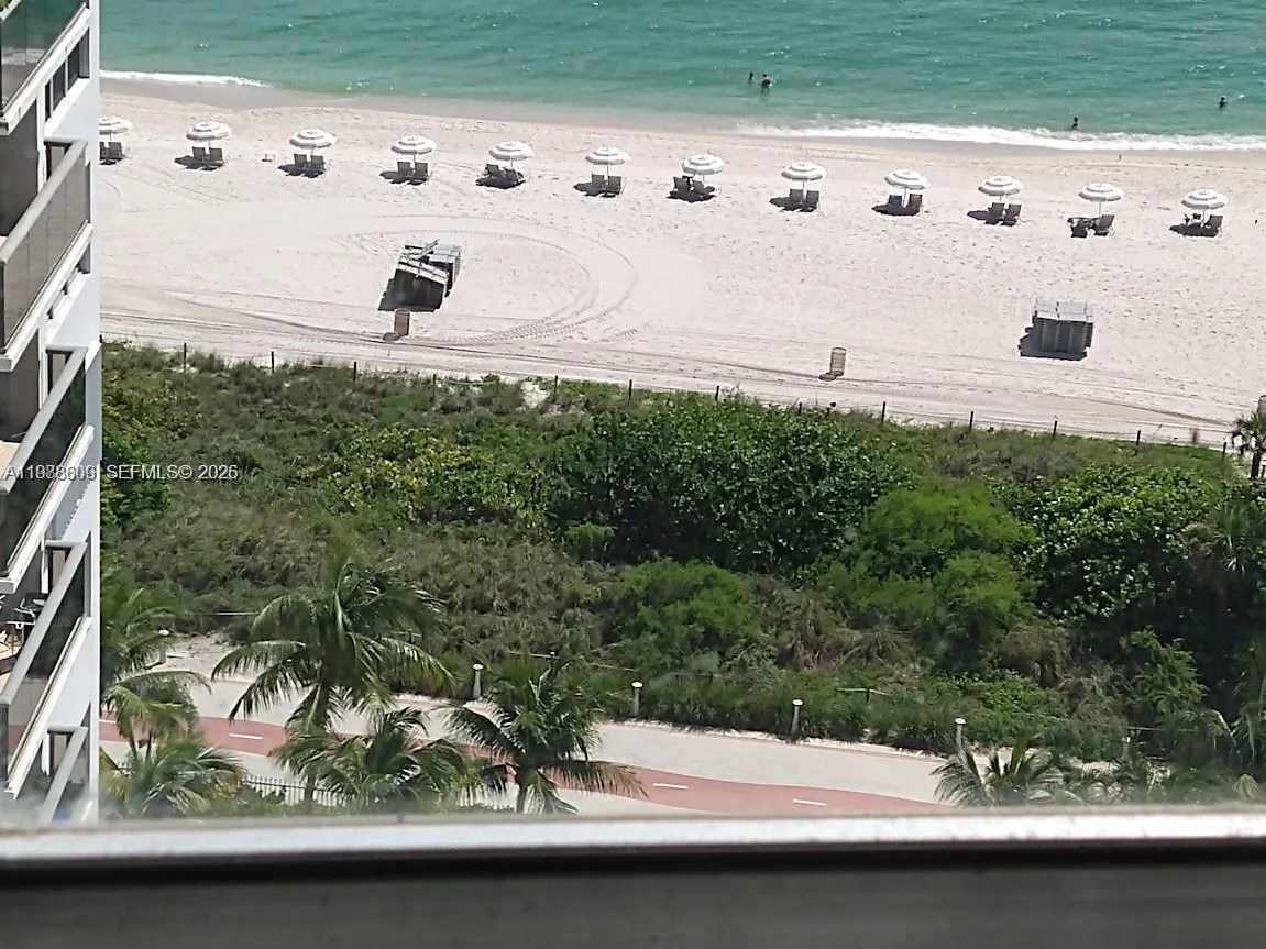 6039 Collins Ave # 1710, Miami Beach, FL 33140 photo 2