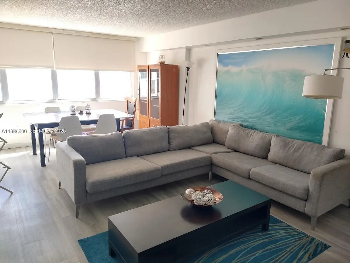 6039 Collins Ave # 1710, Miami Beach, FL 33140 photo 6
