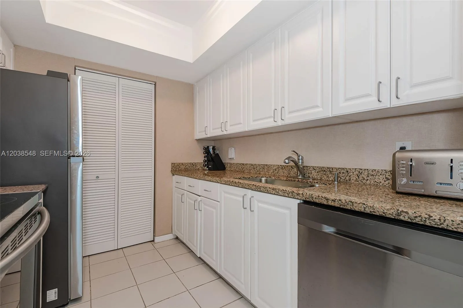 90 Alton Rd # 607, Miami Beach, FL 33139 photo 10