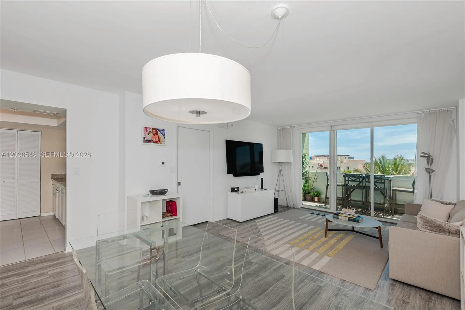 90 Alton Rd # 607, Miami Beach, FL 33139 photo 2