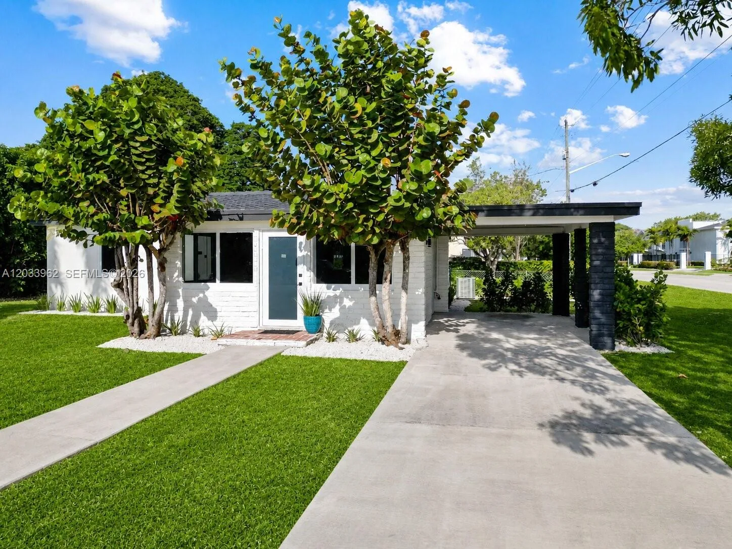 1044 NE 4th Ave, Homestead, FL 33030