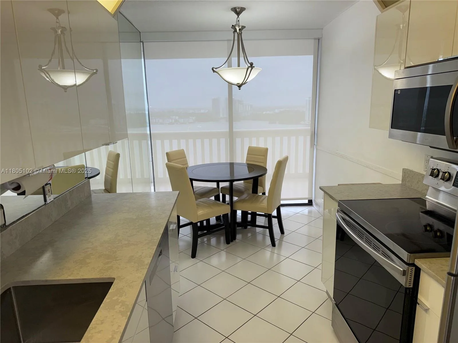 1000 W Island Blvd # 2412, Aventura, FL 33160 photo 10