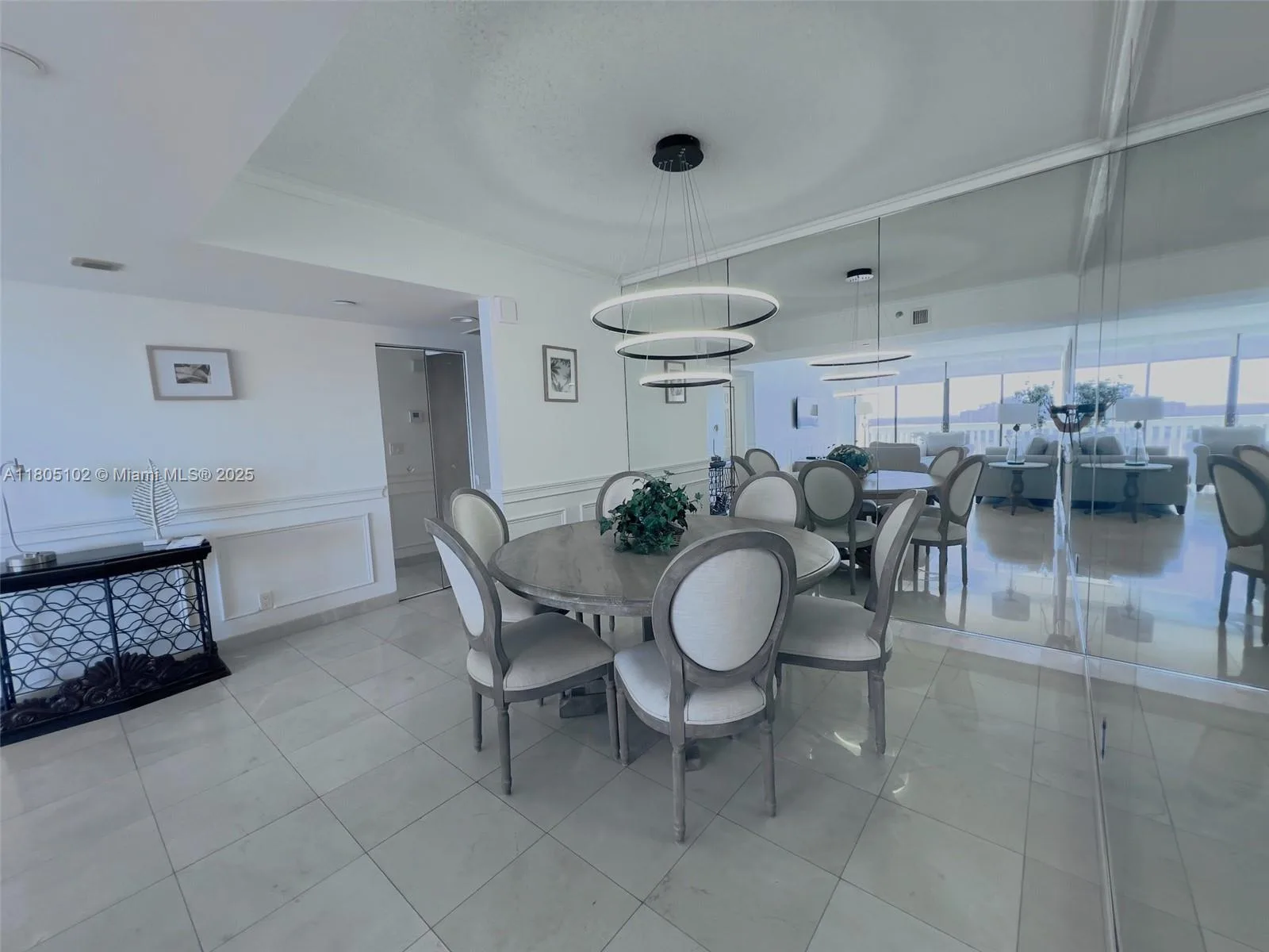 1000 W Island Blvd # 2412, Aventura, FL 33160 photo 11