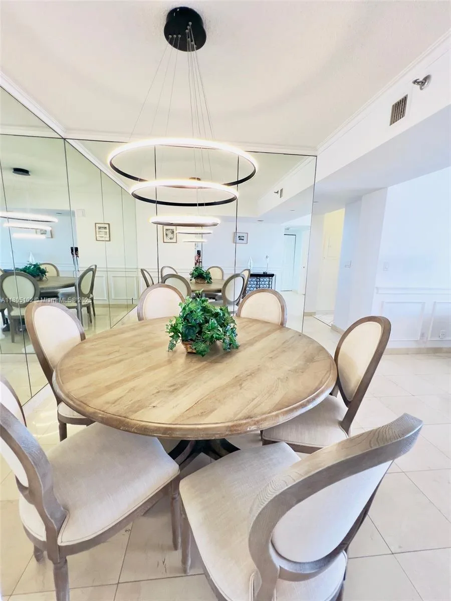 1000 W Island Blvd # 2412, Aventura, FL 33160 photo 13