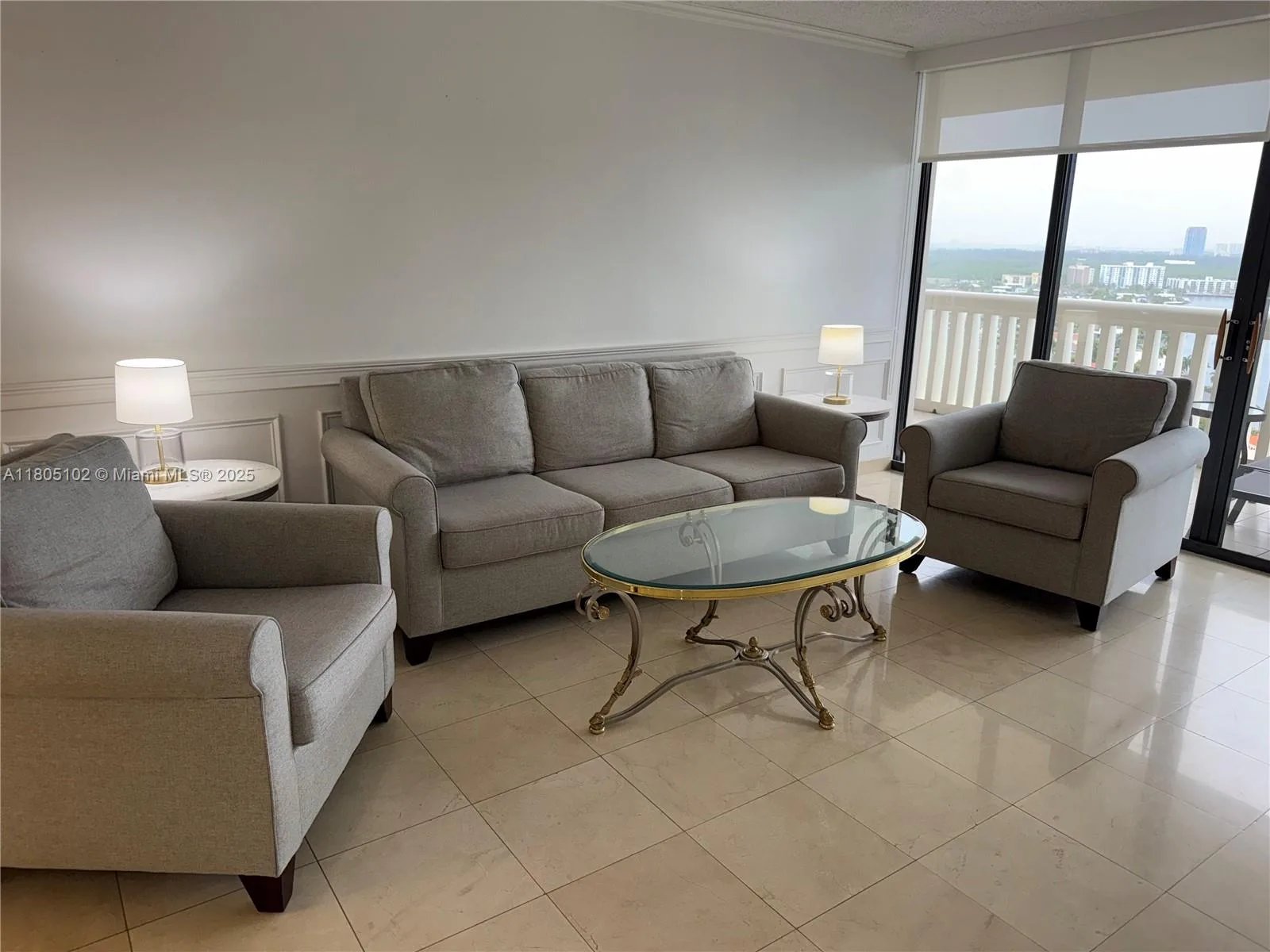 1000 W Island Blvd # 2412, Aventura, FL 33160 — zdjęcie 2