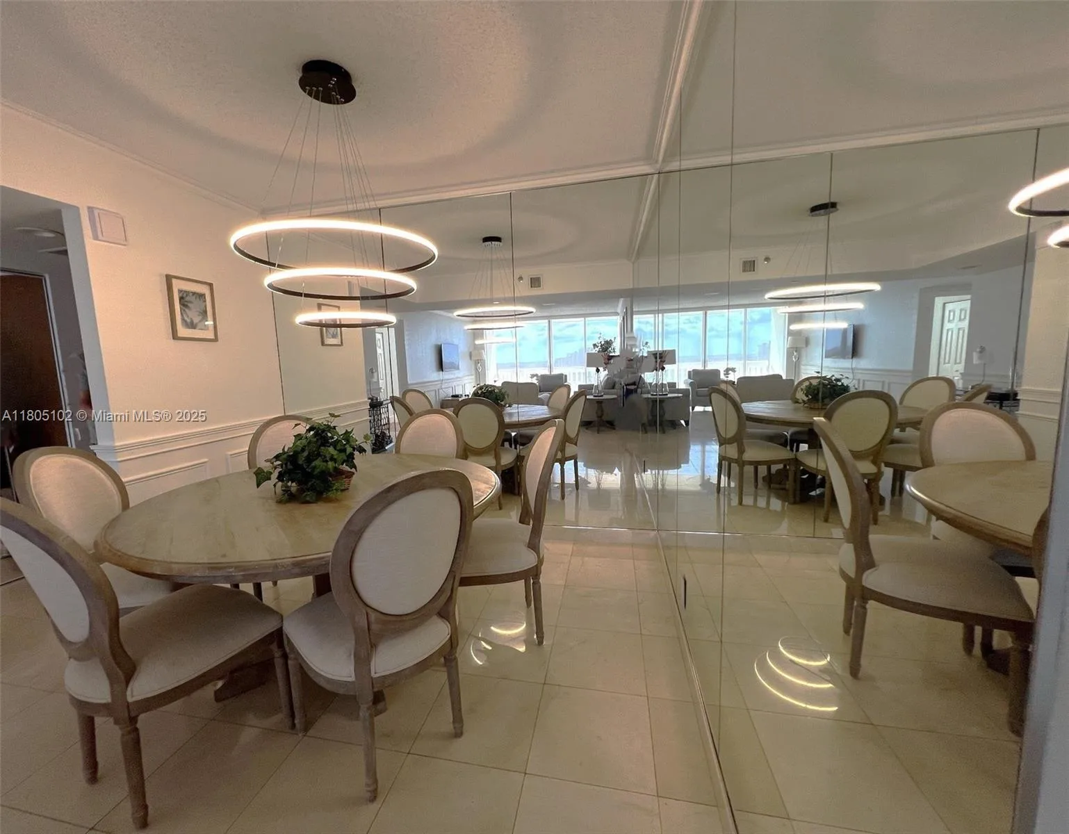 1000 W Island Blvd # 2412, Aventura, FL 33160 — zdjęcie 5