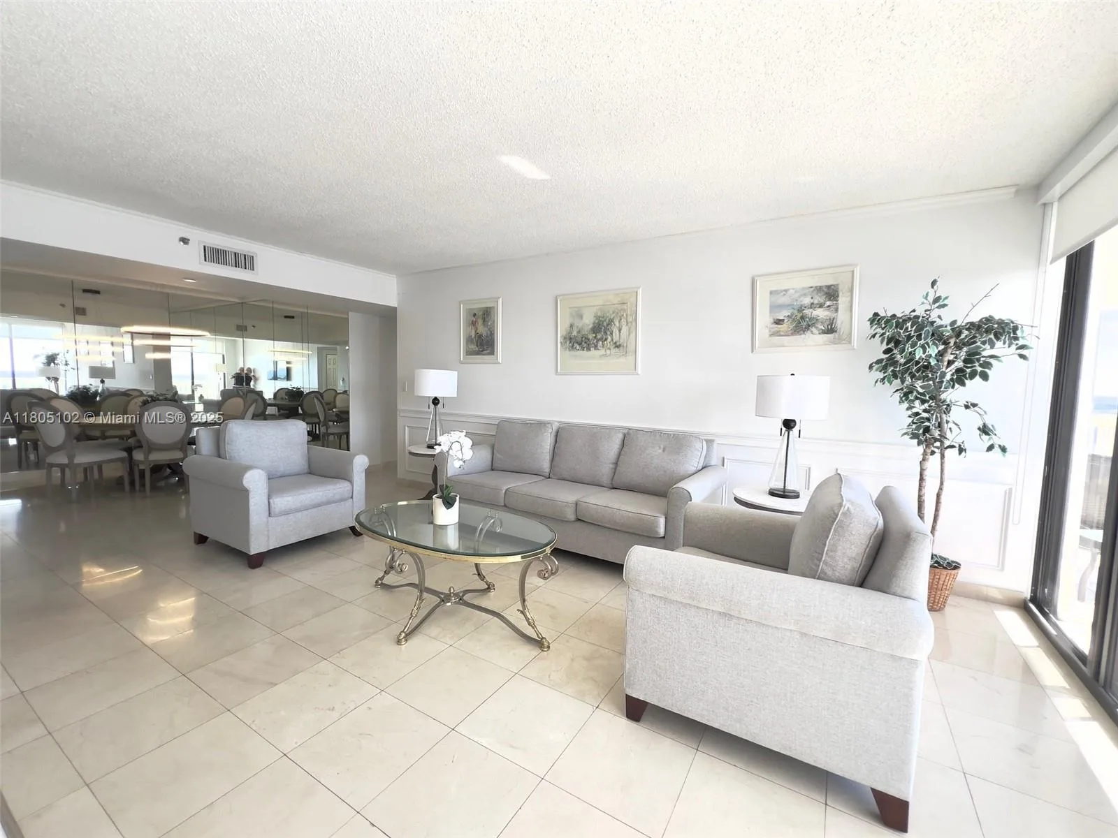 1000 W Island Blvd # 2412, Aventura, FL 33160 photo 7