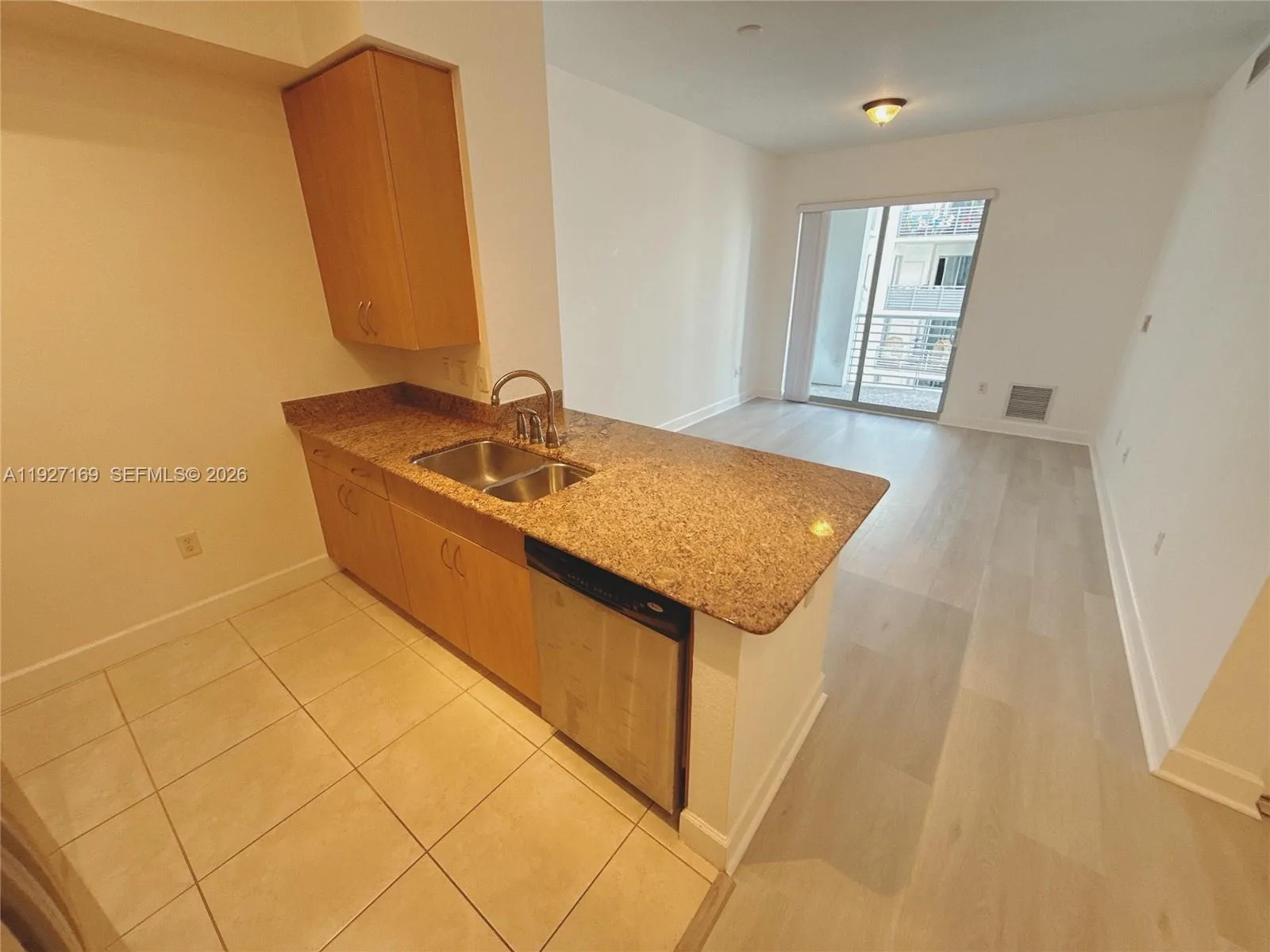 1830 Radius Dr # 1121, Hollywood, FL 33020 photo 3
