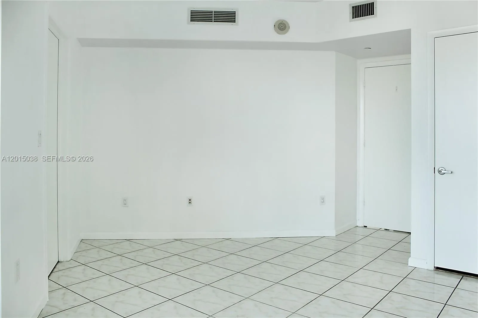350 S Miami Ave # 2713, Miami, FL 33130 photo 13