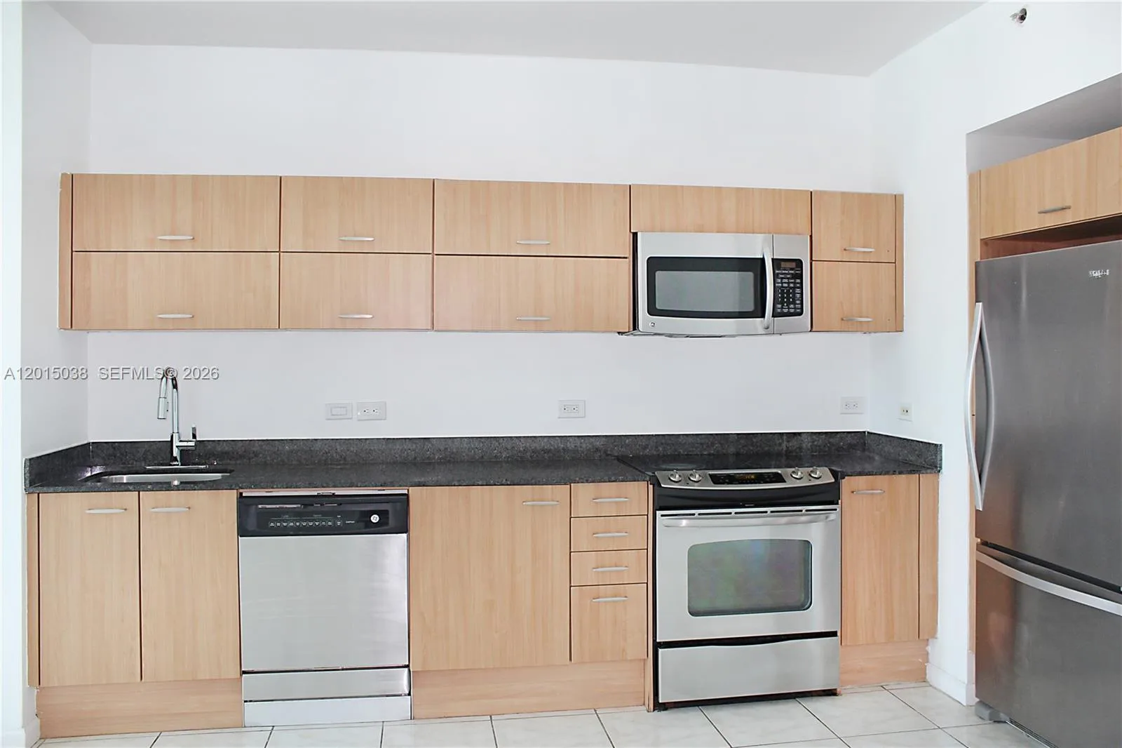 350 S Miami Ave # 2713, Miami, FL 33130 photo 7