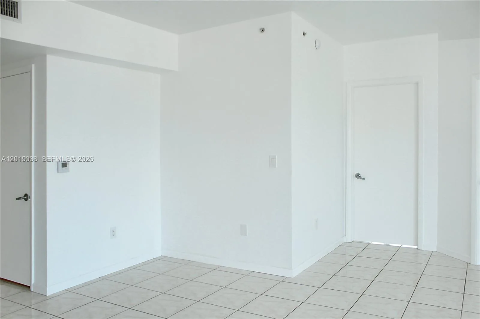 350 S Miami Ave # 2713, Miami, FL 33130 photo 9