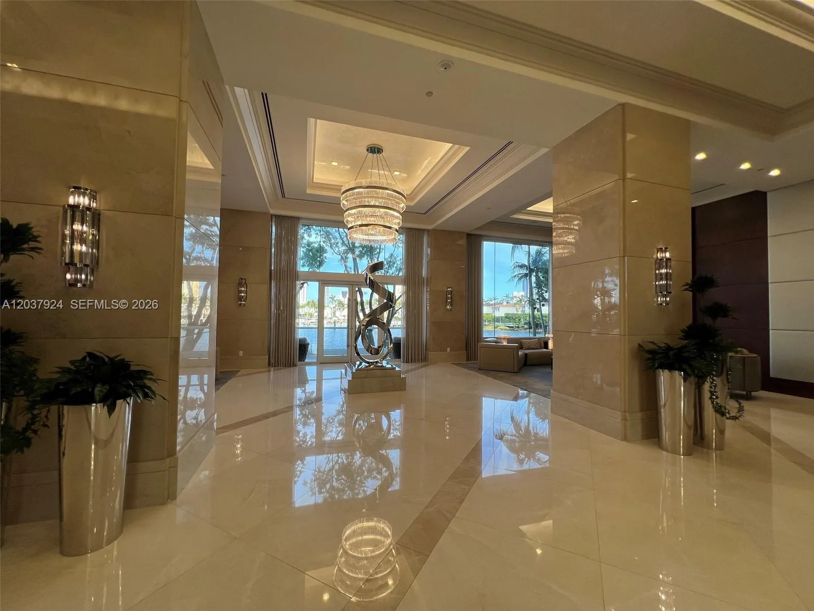 7000 Island Blvd # 2407, Aventura, FL 33160 photo 2