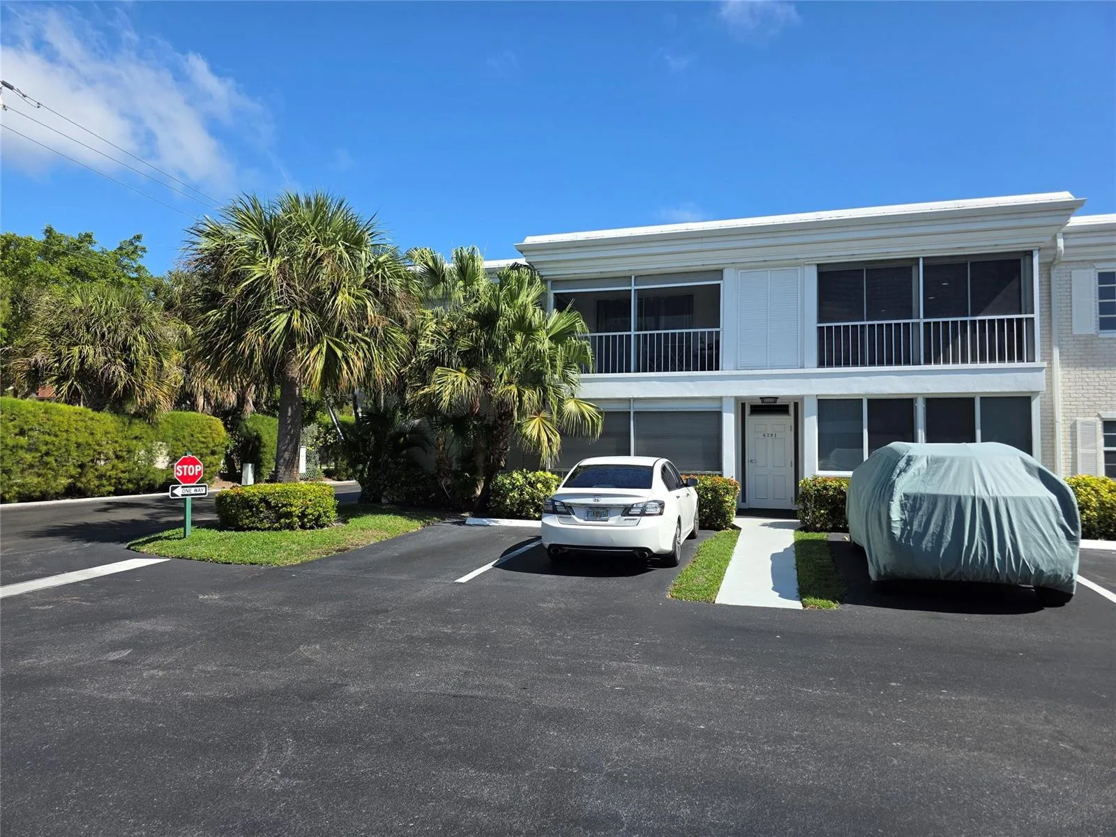 6391 Bay Club Drive # 4, Fort Lauderdale, FL 33308