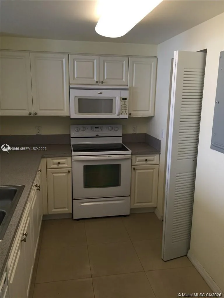 1 Glen Royal Pkwy # 1404, Miami, FL 33125 photo 11