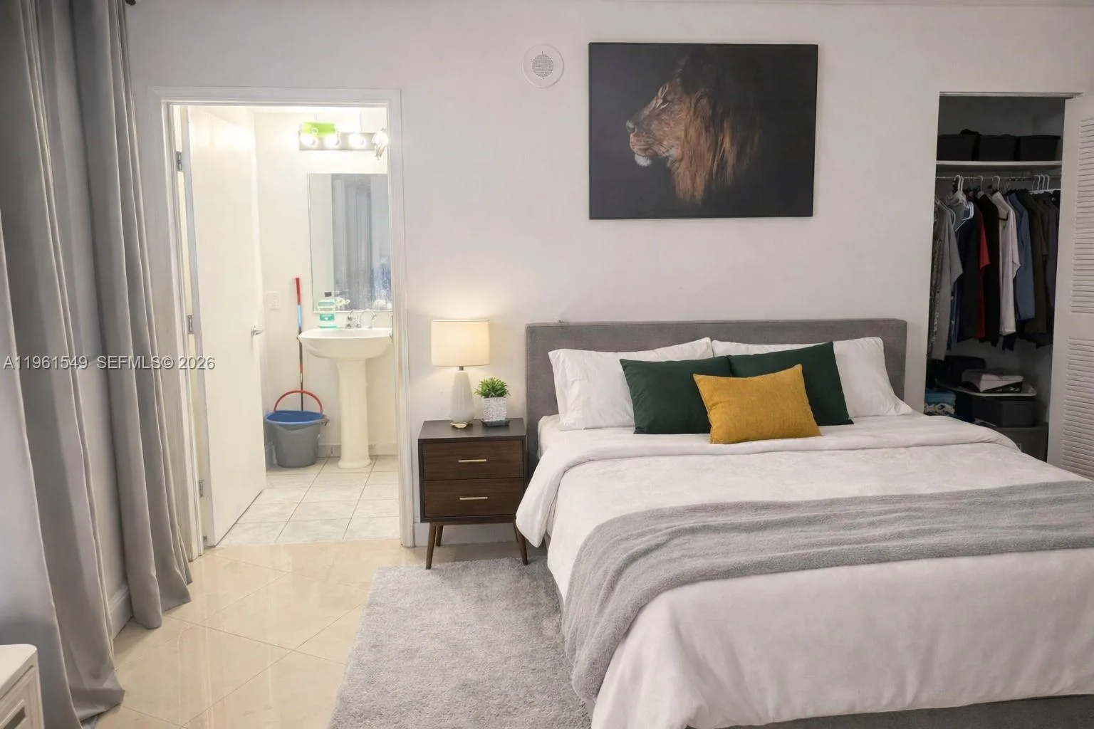 1 Glen Royal Pkwy # 1404, Miami, FL 33125 photo 4