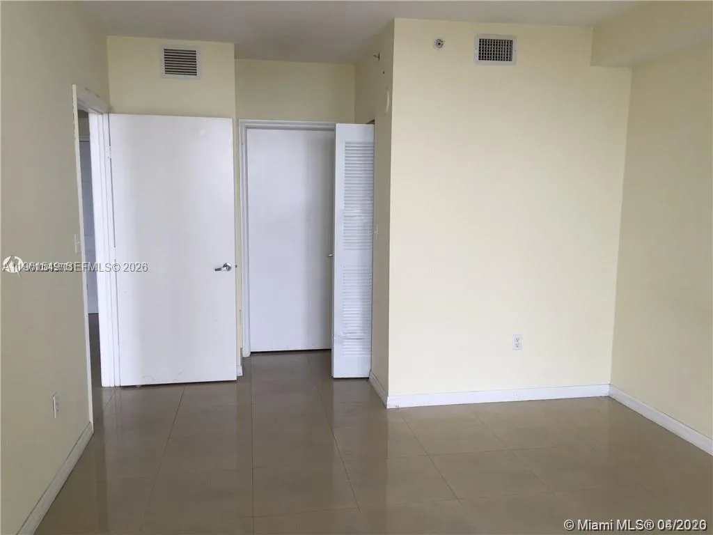 1 Glen Royal Pkwy # 1404, Miami, FL 33125 photo 6