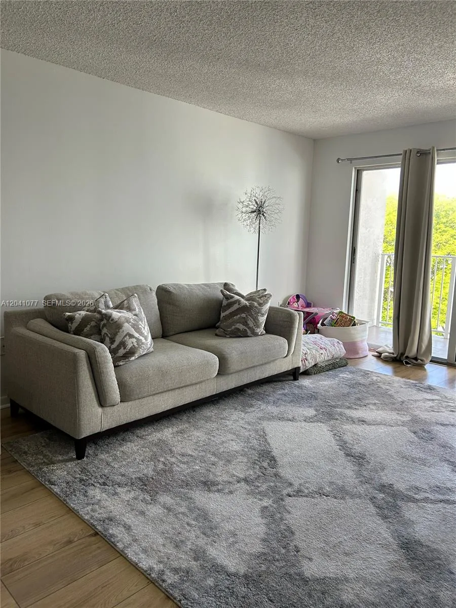 1975 Normandy Dr # 301, Miami Beach, FL 33141