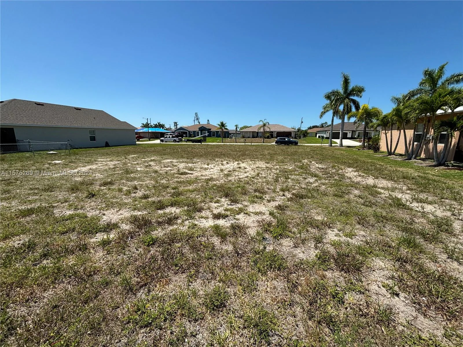 1111 SW 40th Ter, Cape Coral, FL 33914 photo 3