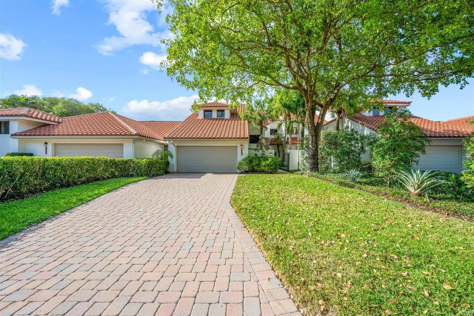 2443 Windsor Way Court, Wellington, FL 33414 photo 3