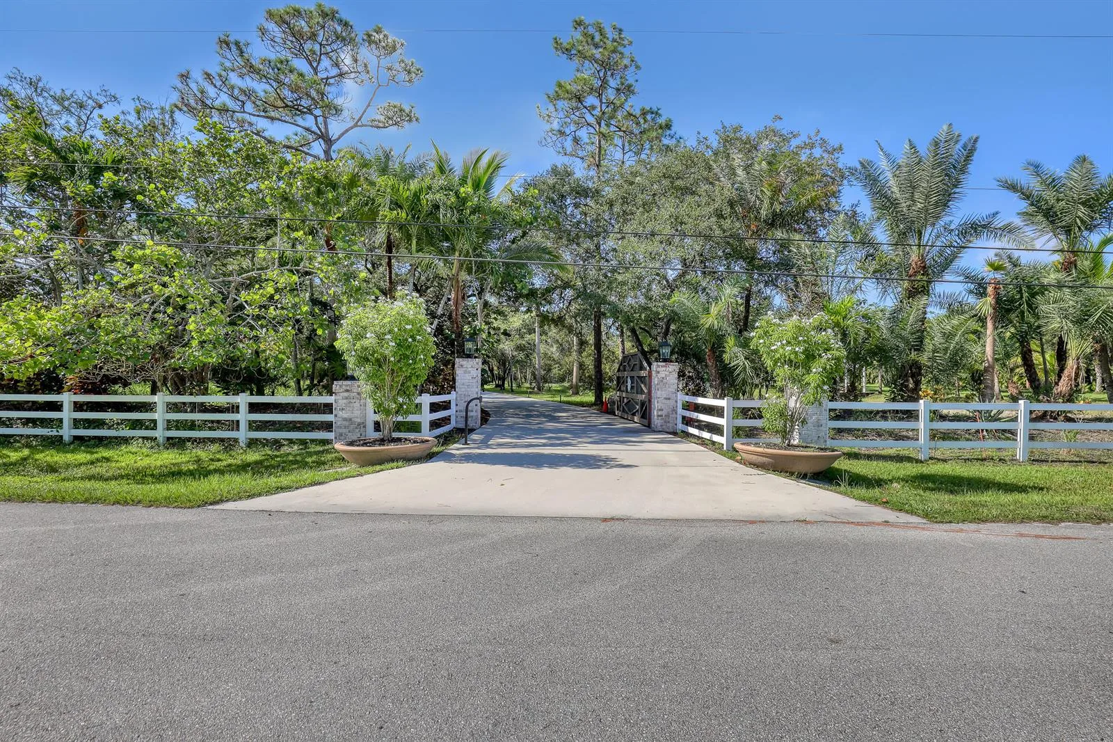 10780 Anderson Lane, Wellington, FL 33449 photo 3