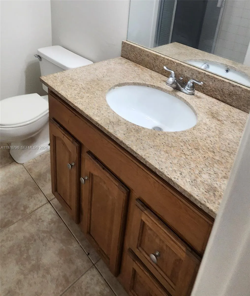 902 NE 209 St # 203-40, Miami, FL 33179 photo 10