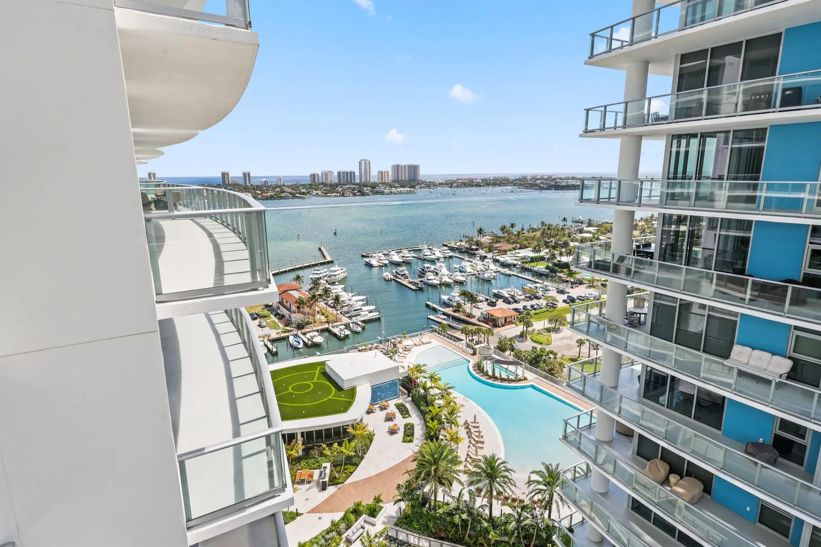 220 Lake Shore Drive # 1823, Lake Park, FL 33403
